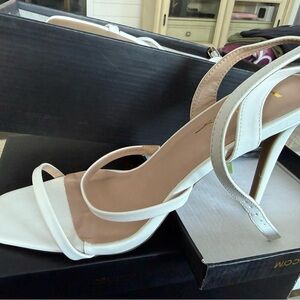 Lulu's Chic White Strappy Heels